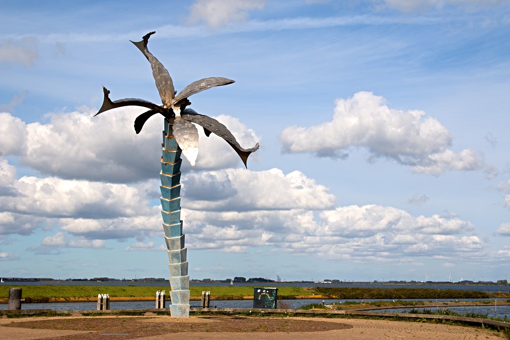 goeree overflakkee goeree-overflakkee eiland goedereede dirksland middelharnis sommelsdijk oostflakkee hdr molen strand badplaats